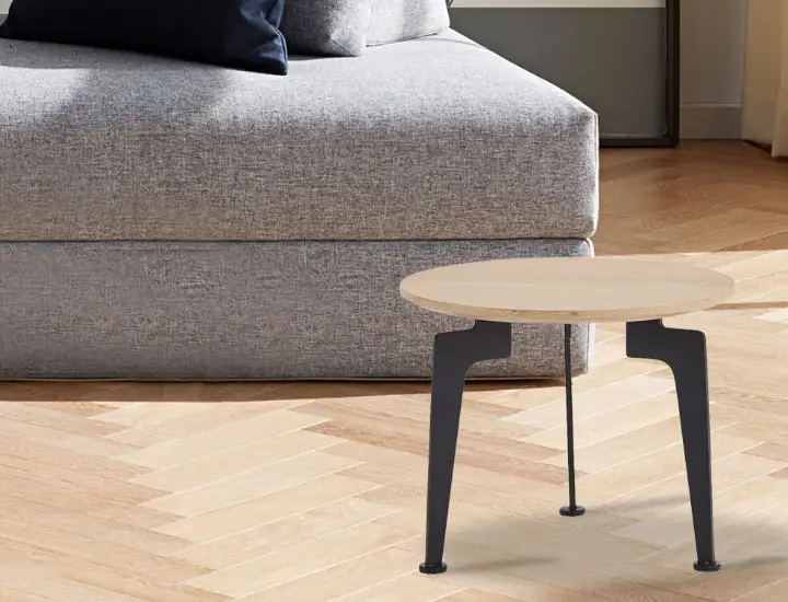 laser_table_o-45-oak-veneer-lifestyle-1